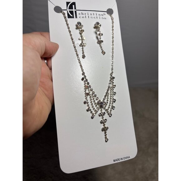 Christina Collection Silver Crystal Necklace & Earrings Set Angel Look Elegant - Picture 8 of 9